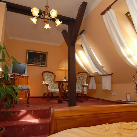 Hotel Opera-3