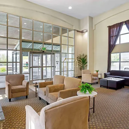 Quality Inn Logan Near University-2