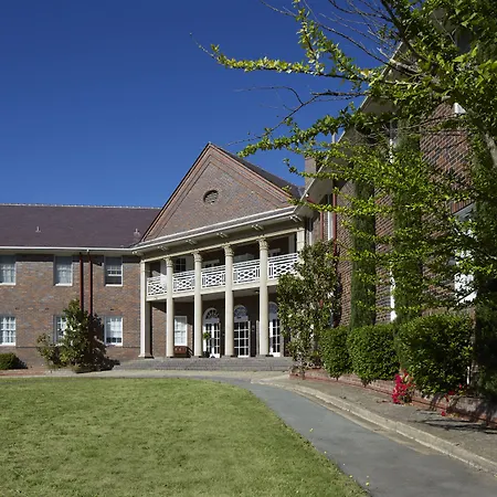 Brassey Hotel-2