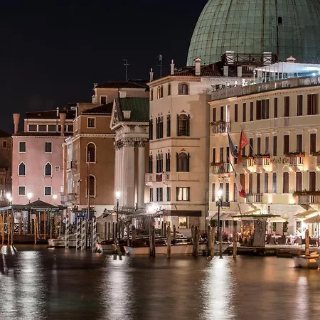 Hotel Carlton On The Grand Canal-2