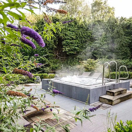Alexander House Hotel & Utopia Spa-2