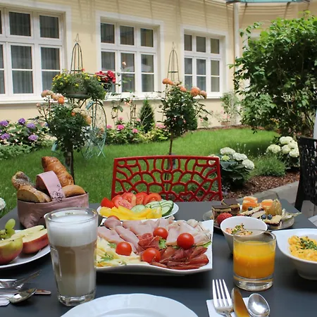Hotel Josefshof Am Rathaus-2