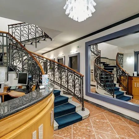 Hotel Piazza Di Spagna-3