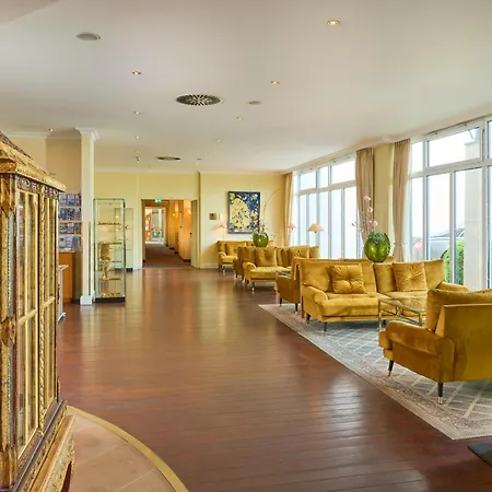 Grand Hotel Binz-3