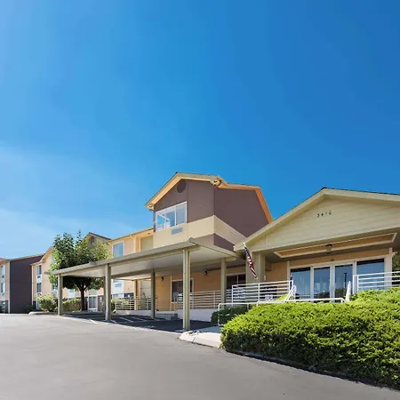 Best Western Topaz Lake Inn-2