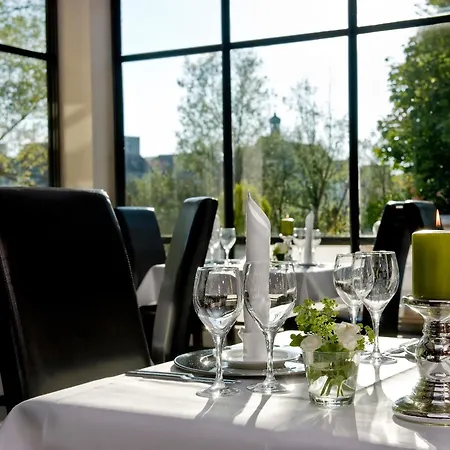 Sorat Insel-Hotel Regensburg-3