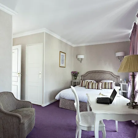 Hotel de L'univers-2