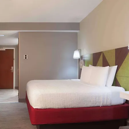 Hampton Inn & Suites-Atlanta Airport North-I-85-3