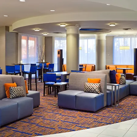 Courtyard By Marriott Toronto Mississauga/Meadowvale-3