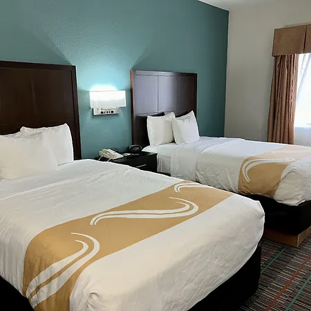 Quality Inn & Suites Near University-2