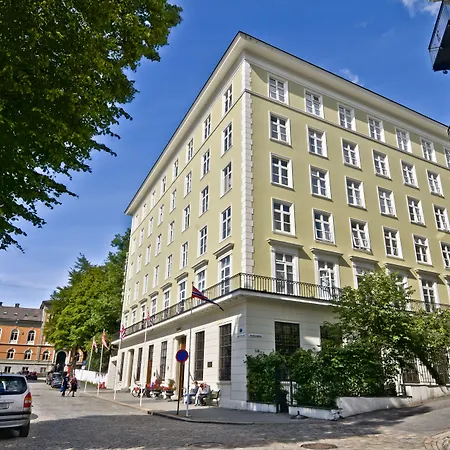 Grand Hotel Terminus-3