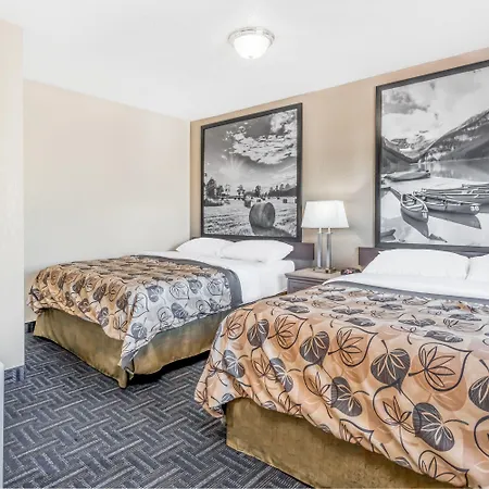 Super 8 By Wyndham Stettler-2