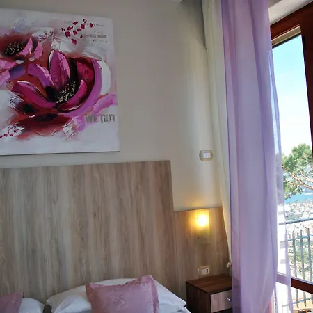 Hotel Villa Fiorita-2