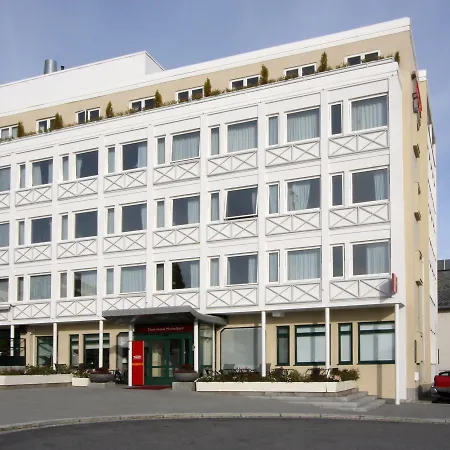 Thon Hotel Moldefjord-2