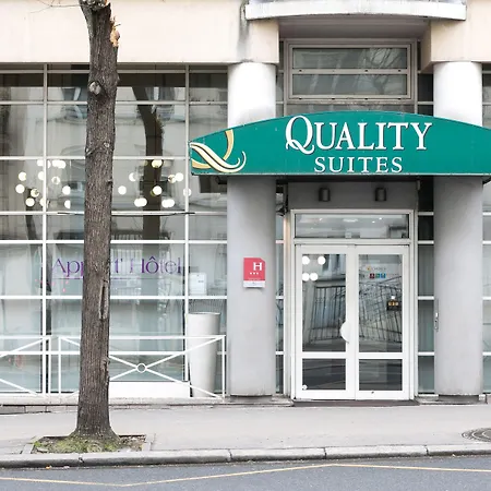 Quality Hotel&Suites Bercy Bibliothèque by HappyCulture-3