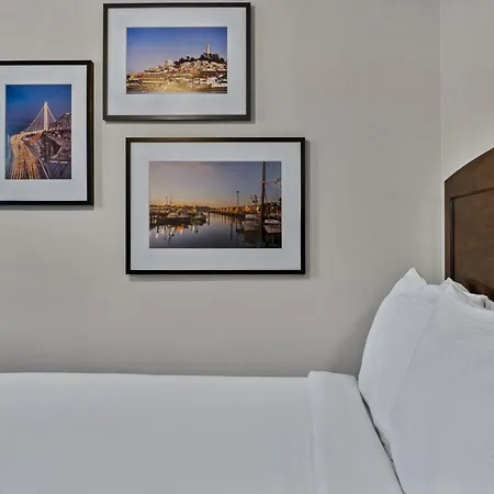 The Suites At Fisherman'S Wharf-2