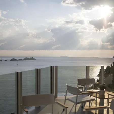 Hotel Kompas-3