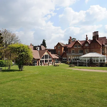 Pendley Manor-3
