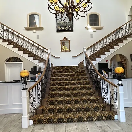 Chateau Avalon-2