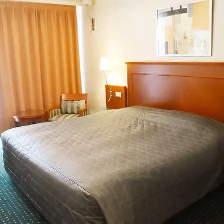 Adrian Hotel-2
