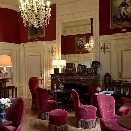 Chateau Colbert-2