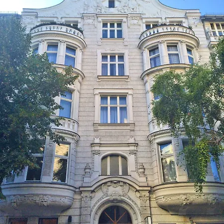 Hotel Astrid am Kurfürstendamm-3