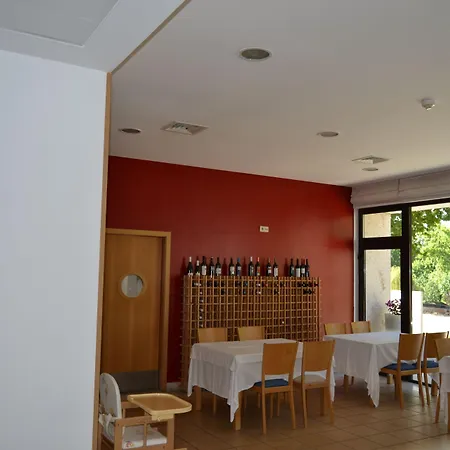 Hotel Bienestar Termas De Moncao-3