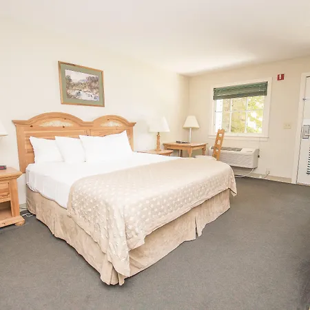 Lake Chatuge Lodge-2