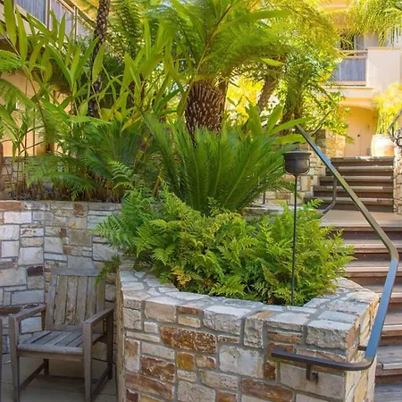 Tradewinds Carmel-3