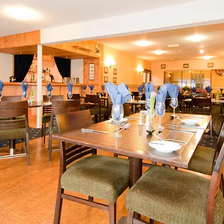 Castletown Hotel-2