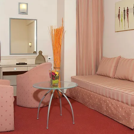 Amazon Hotel-3