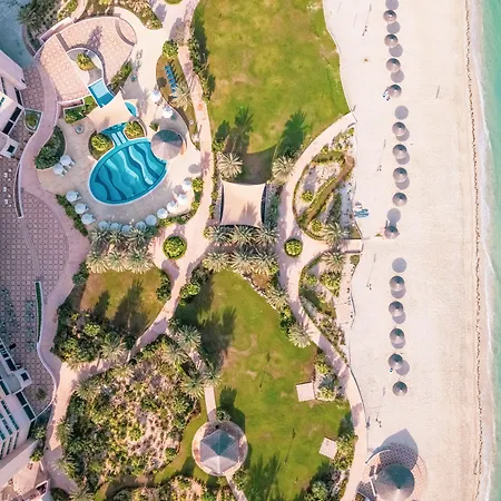 Danat Jebel Dhanna Resort-2