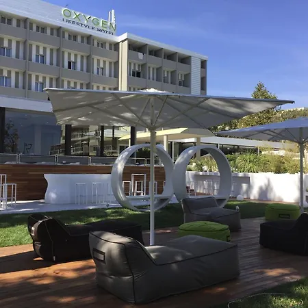 Oxygen Lifestyle Hotel-3