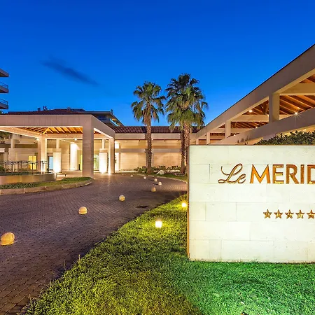 Le Meridien Lav Split-3