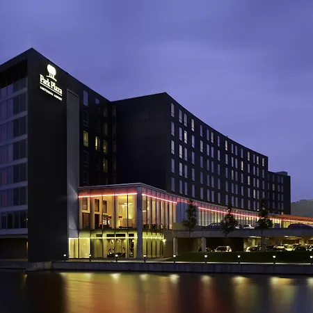Park Plaza Amsterdam Airport-2