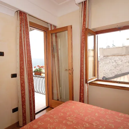 Hotel Castel Gandolfo-3