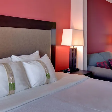 Holiday Inn & Suites Bakersfield By Ihg-3