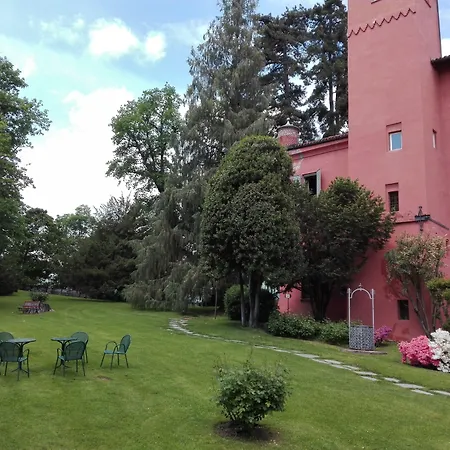 Castello Rosso-2