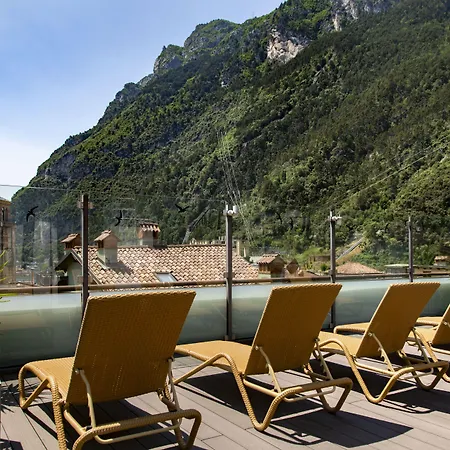 Hotel Antico Borgo-3