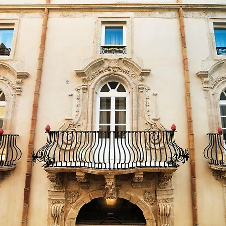 Algilà Ortigia Charme Hotel-3