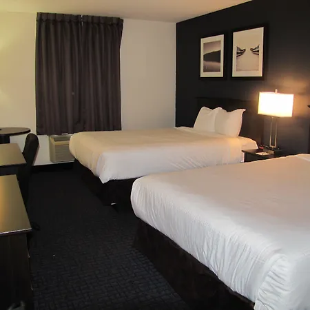 Super 8 By Wyndham Lachenaie/Terrebonne-3