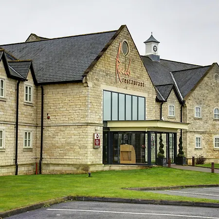 Best Western Plus Pastures Hotel-3