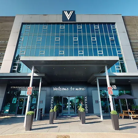 Village Hotel London Watford-3