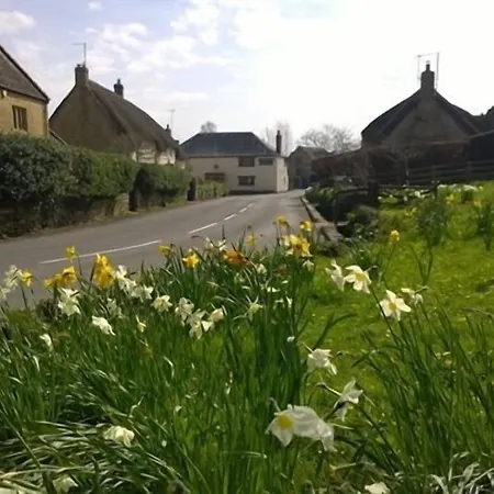 The Helyar Arms-3