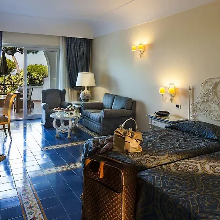 Excelsior Belvedere Hotel & Spa-3