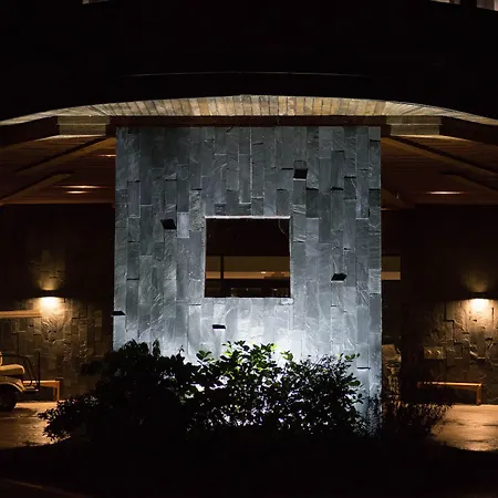 Black Rock Oceanfront Resort-2