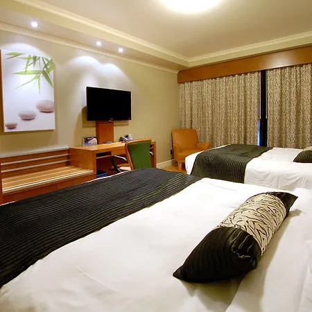 Hotel & Suites Le Dauphin Drummondville-2