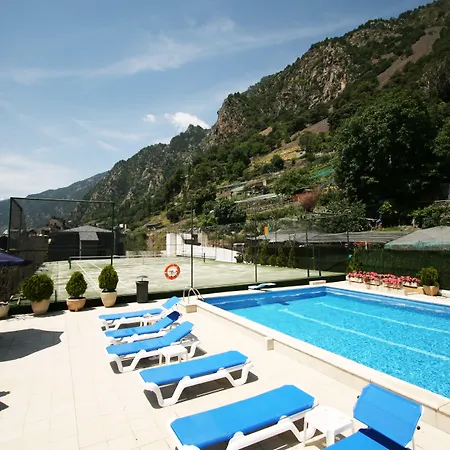 Hotel Pyrénées-3