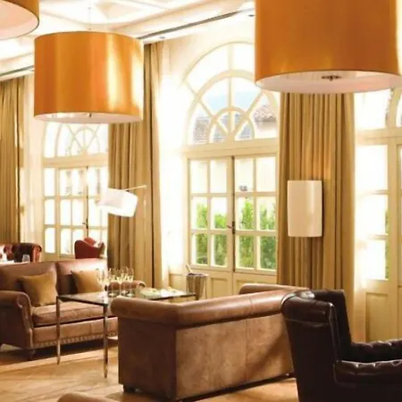Relais & Chateaux Palazzo Seneca-3