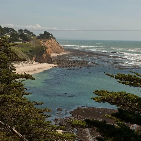 Seal Cove Inn-3